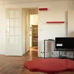 Danfert-Rochereau Apartment Balcony