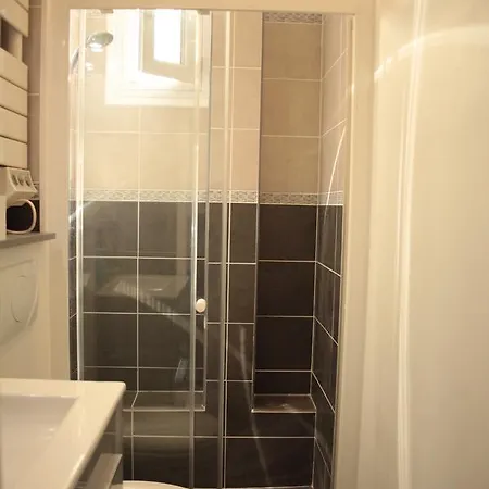 Danfert-rochereau Balcony Apartment Paris